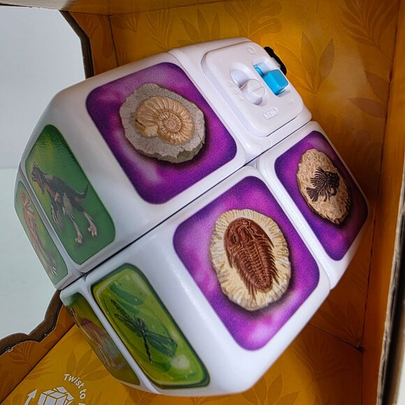 Vtech Twist Adventures Dino Discoveries Activity Unisex Cube Twist & Turn Learn - Picture 8 of 11